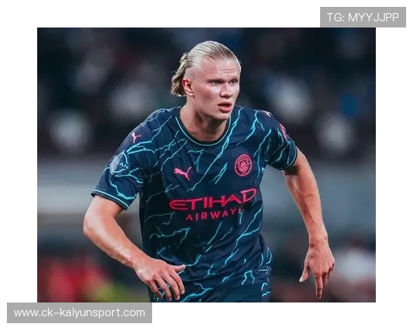 哈兰德弧顶劲射曼城终场绝杀